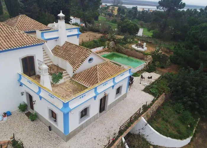 Casa Do Cerro *
